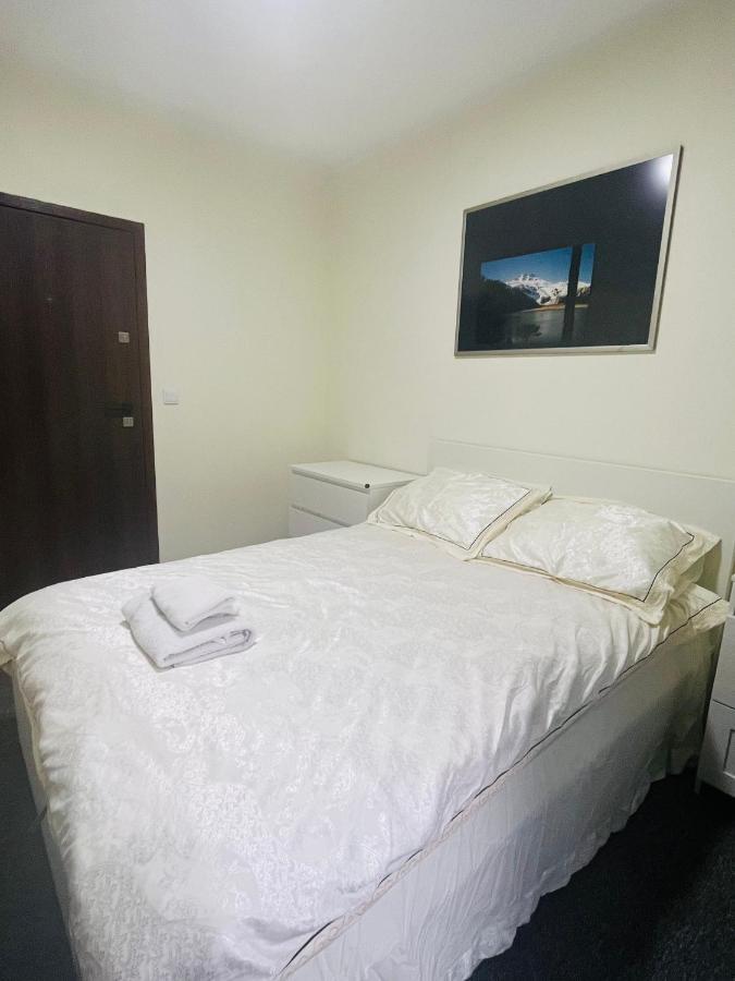 Guest house Near Airport Cybernetyki